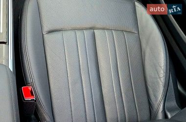 Седан Audi A6 2019 в Днепре