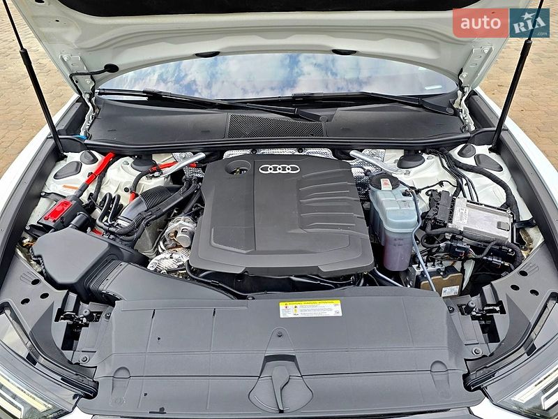 Седан Audi A6 2019 в Днепре