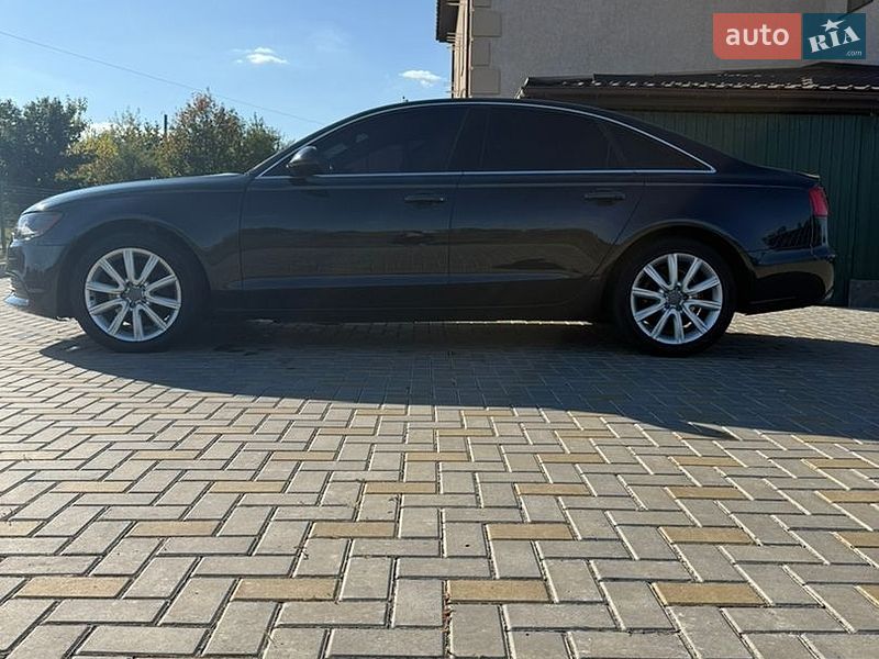 Седан Audi A6 2012 в Гайсине
