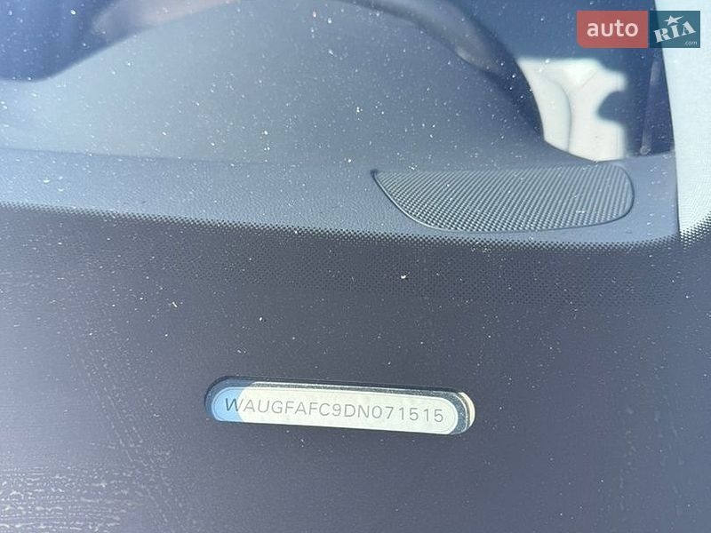 Седан Audi A6 2012 в Гайсине