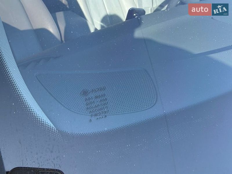 Седан Audi A6 2012 в Гайсине