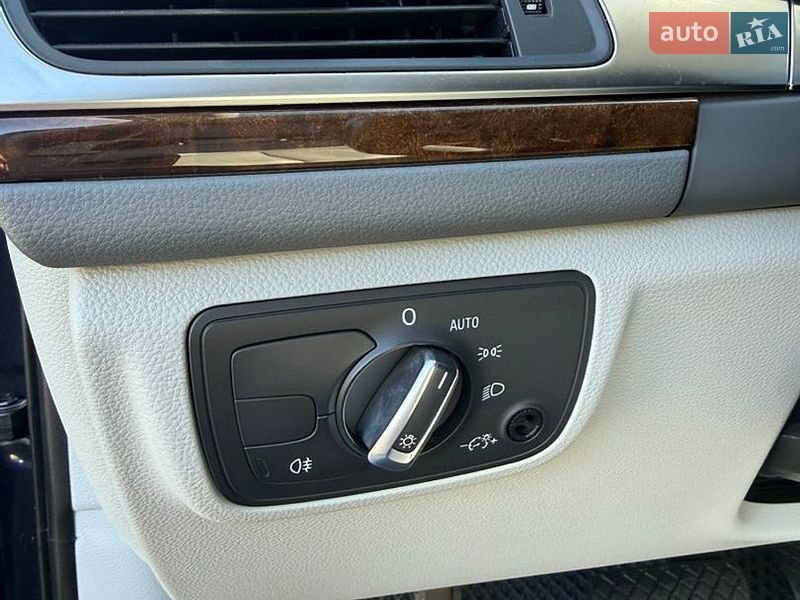 Седан Audi A6 2012 в Гайсине