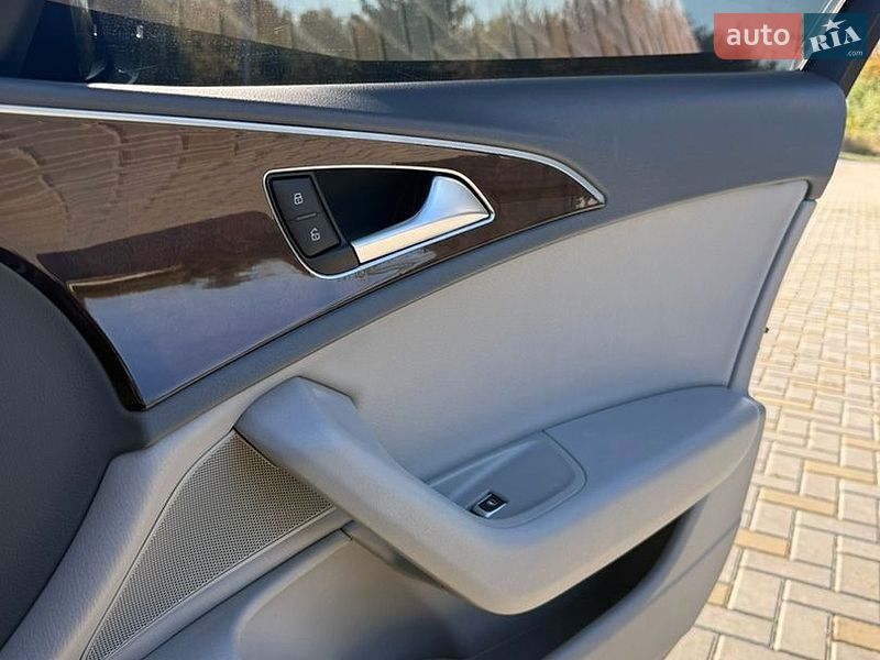 Седан Audi A6 2012 в Гайсине