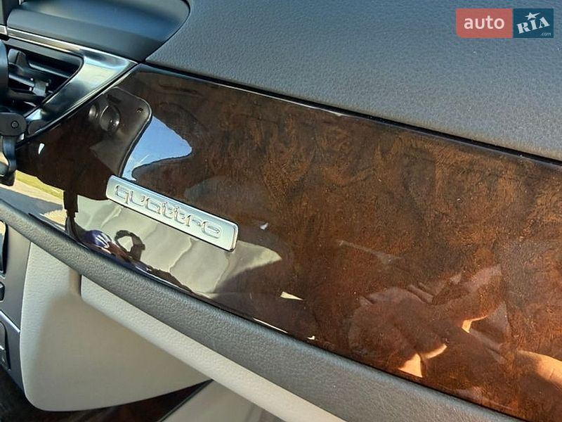 Седан Audi A6 2012 в Гайсине