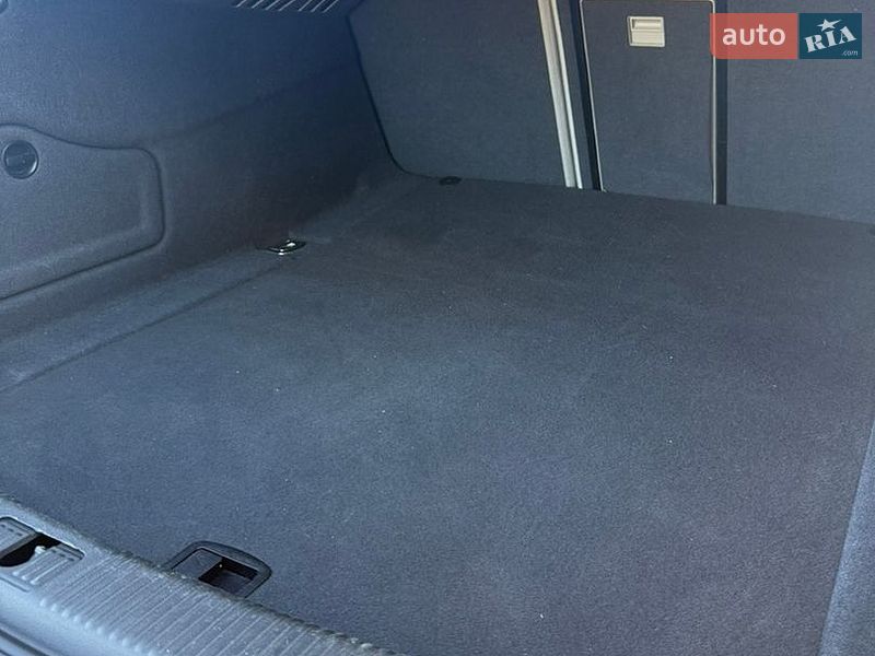 Седан Audi A6 2012 в Гайсине