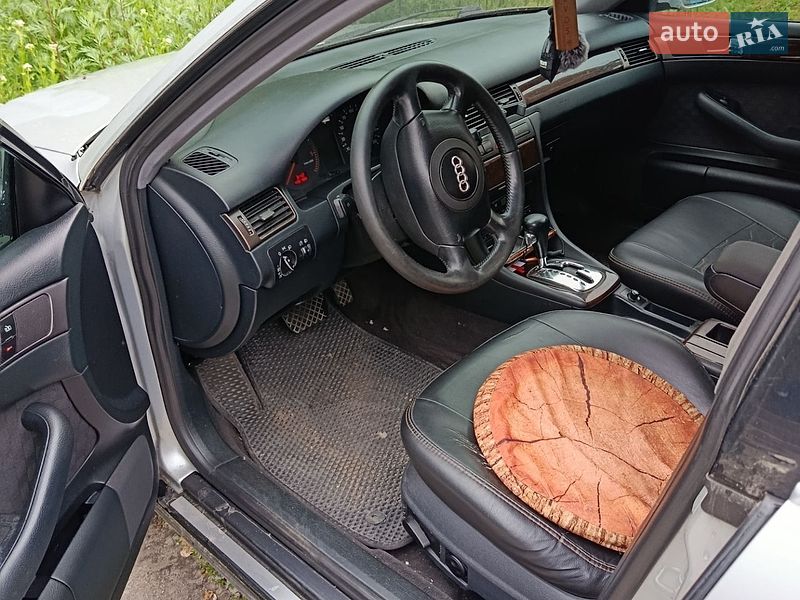 Универсал Audi A6 2000 в Киеве