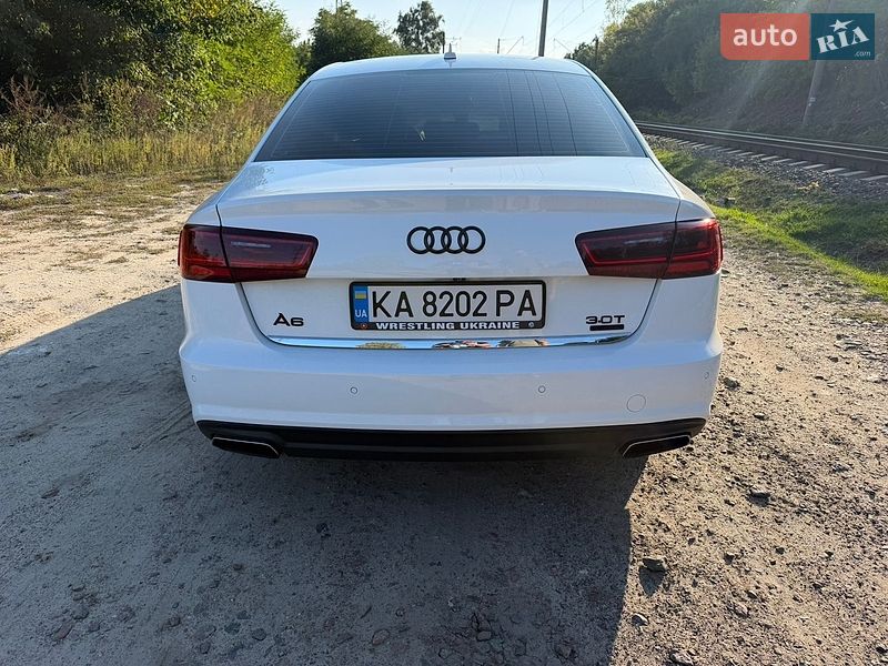 Седан Audi A6 2016 в Киеве