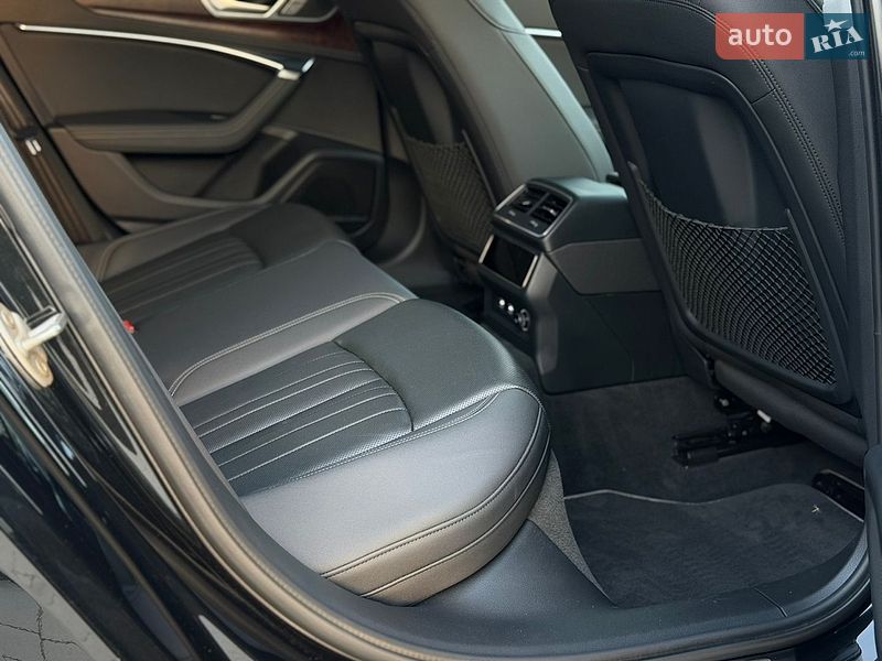 Седан Audi A6 2019 в Львові
