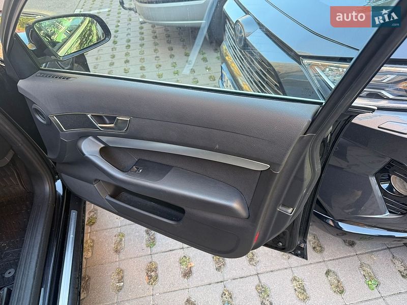 Седан Audi A6 2006 в Киеве