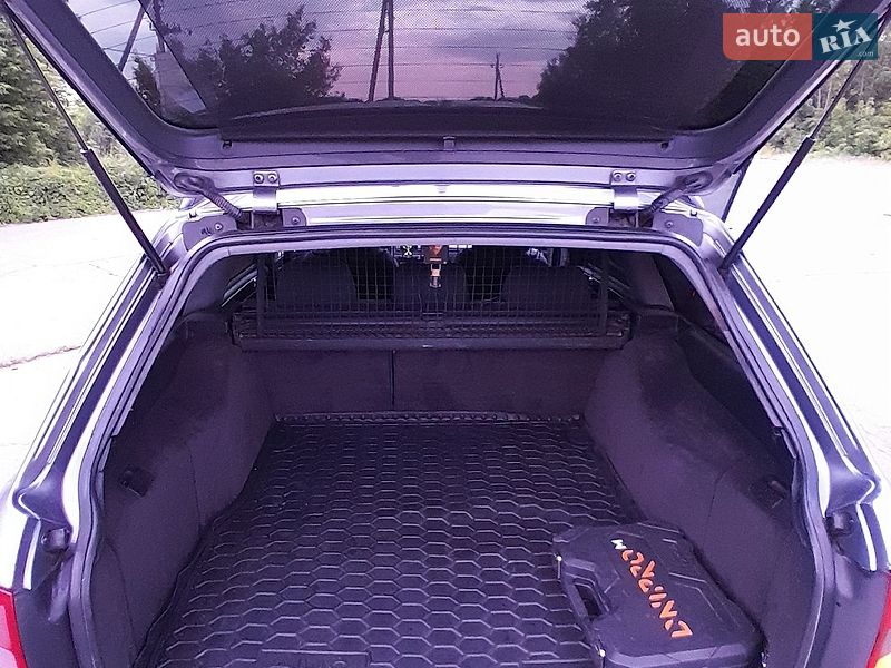 Универсал Audi A6 1999 в Корсуне-Шевченковском
