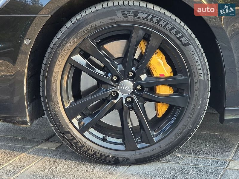 Седан Audi A6 2018 в Львове
