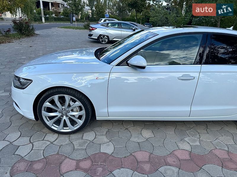 Седан Audi A6 2013 в Одесі