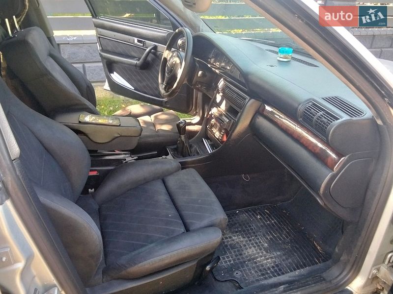 Седан Audi A6 1995 в Луцьку