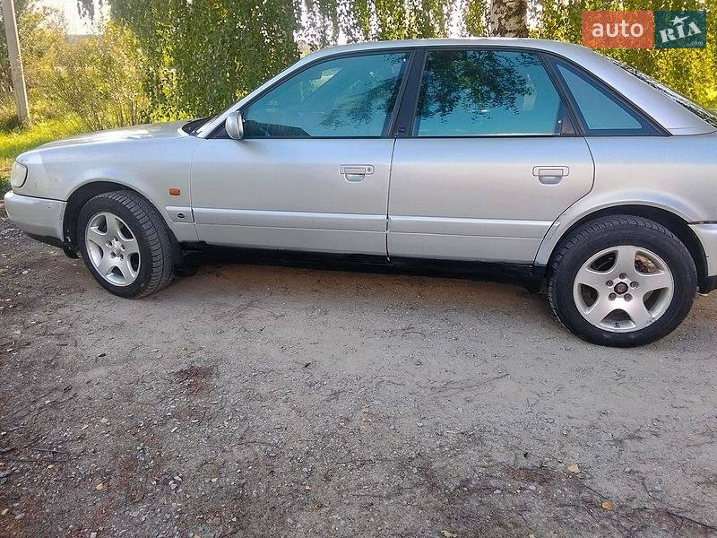 Седан Audi A6 1995 в Луцьку