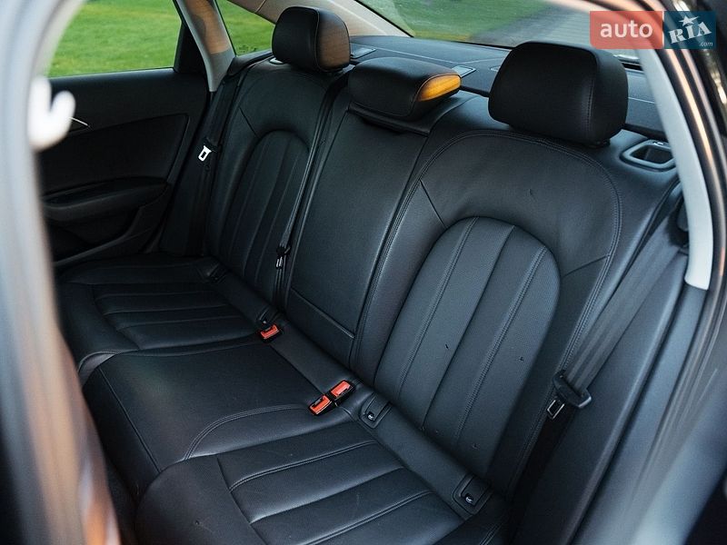 Седан Audi A6 2013 в Ровно