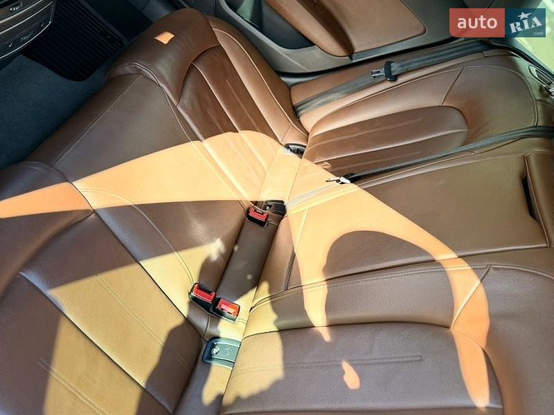 Седан Audi A6 2012 в Харькове
