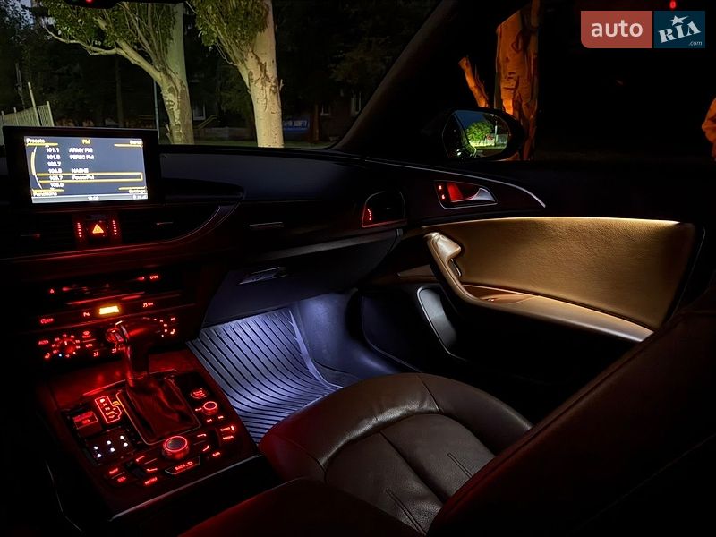 Седан Audi A6 2012 в Харькове