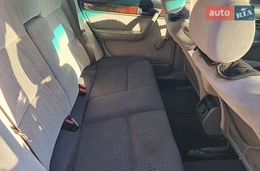 Седан Audi A6 1997 в Кременце