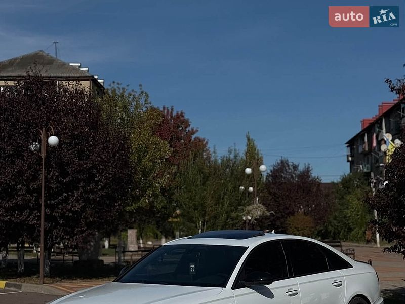 Седан Audi A6 2015 в Тячеві