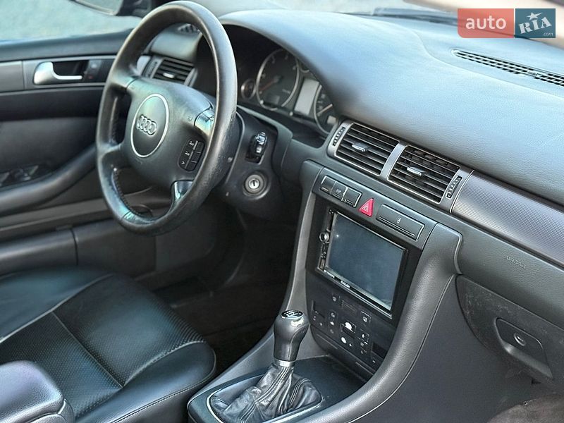 Седан Audi A6 2004 в Черновцах