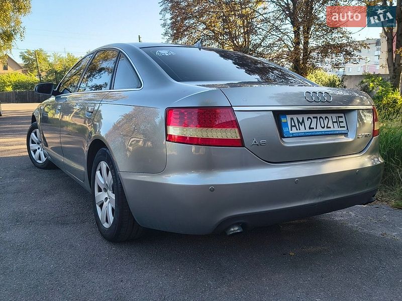 Седан Audi A6 2005 в Коростене