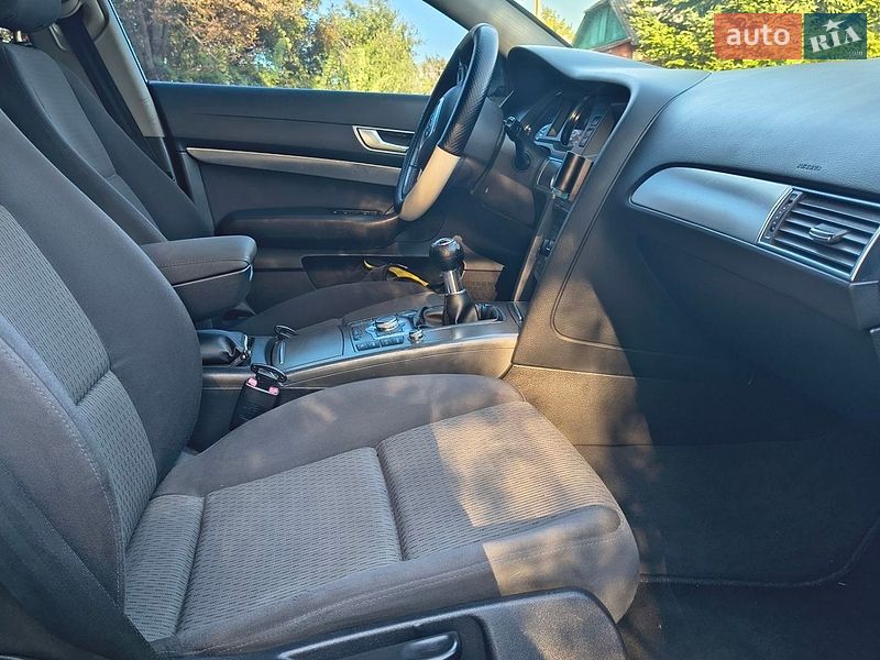Седан Audi A6 2005 в Коростене