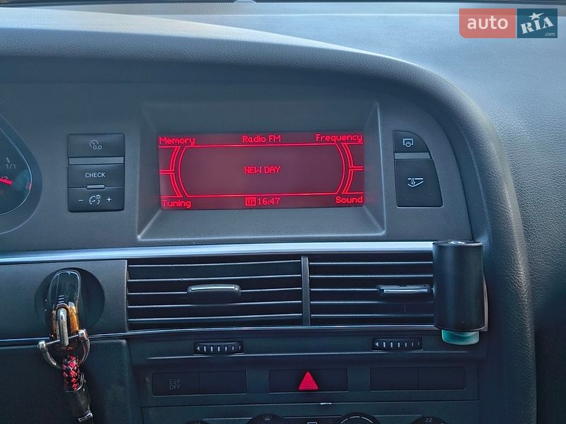Седан Audi A6 2005 в Коростене