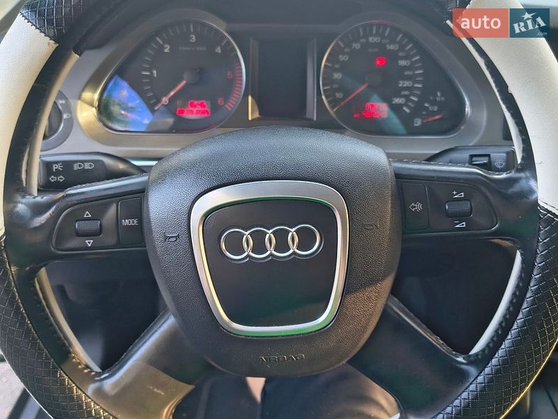 Седан Audi A6 2005 в Коростене