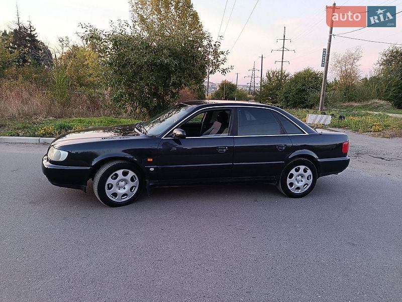 Седан Audi A6 1996 в Кривому Розі