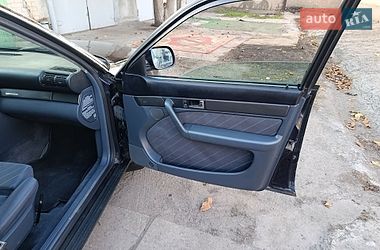 Седан Audi A6 1996 в Кривому Розі
