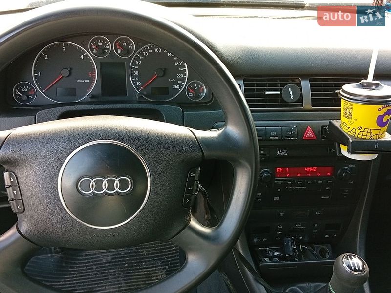 Універсал Audi A6 2003 в Нововолинську