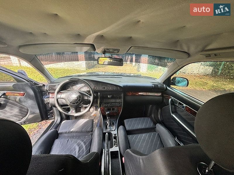 Седан Audi A6 1996 в Луцке