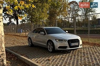 Седан Audi A6 2012 в Мукачево