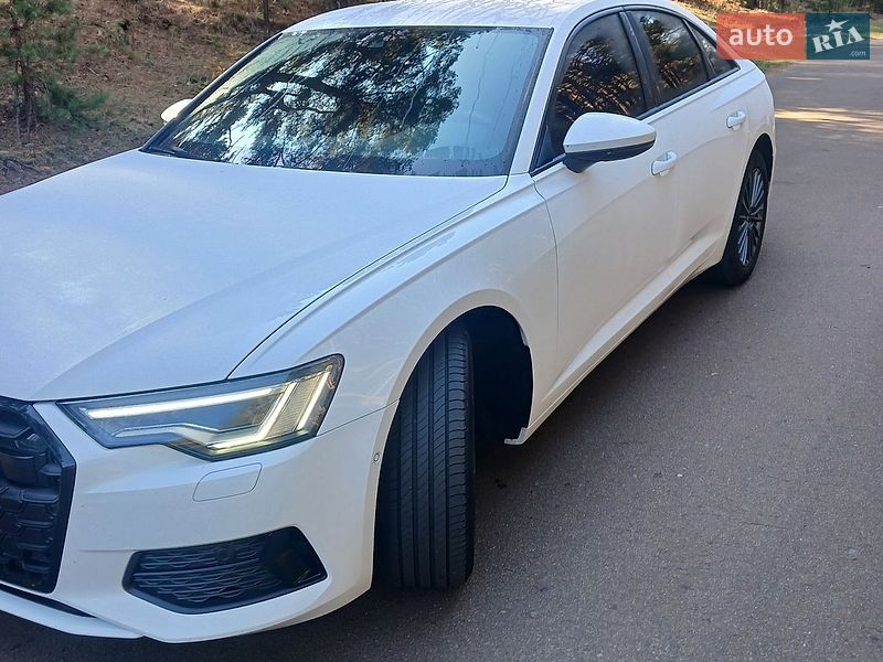 Седан Audi A6 2024 в Киеве