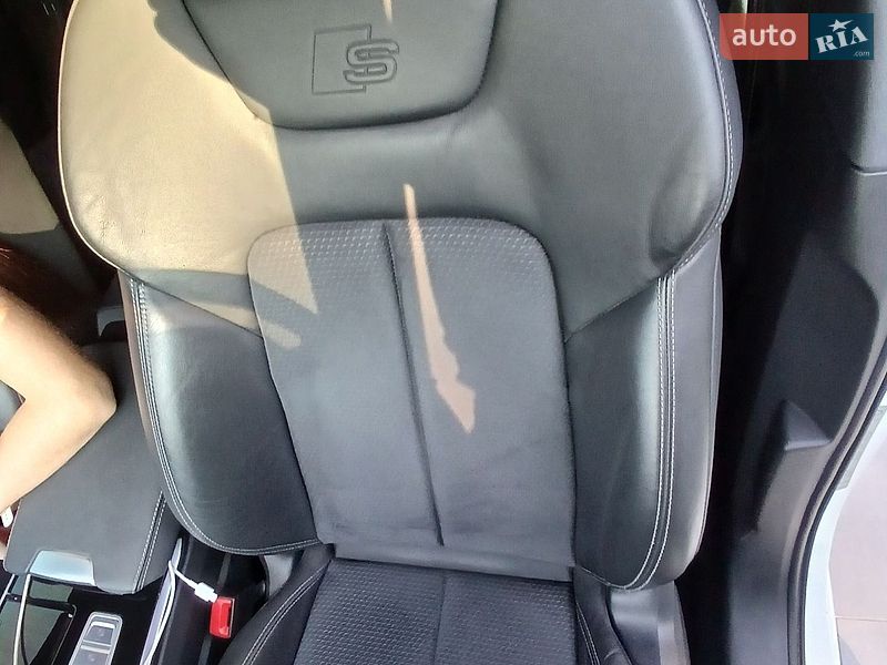 Седан Audi A6 2024 в Киеве