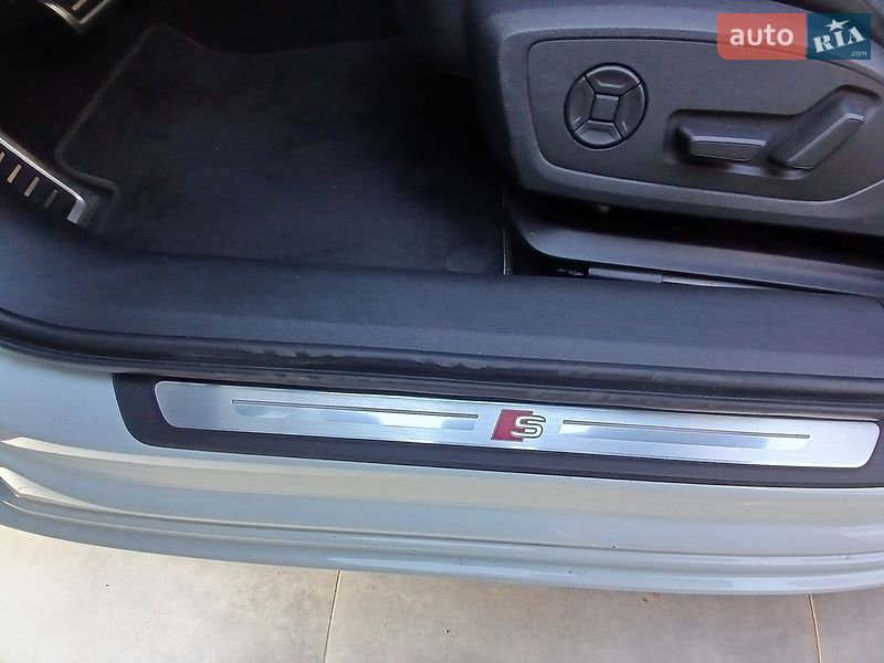 Седан Audi A6 2024 в Киеве