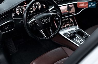 Седан Audi A6 2020 в Киеве
