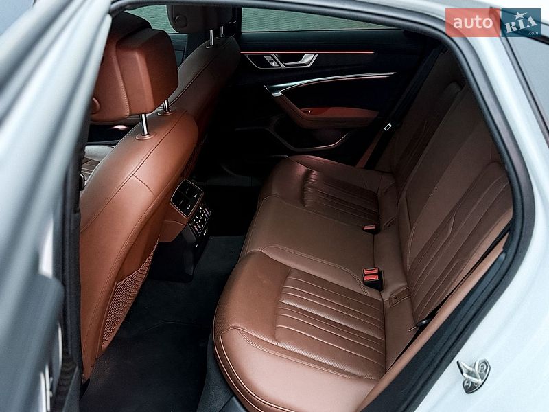 Седан Audi A6 2020 в Киеве