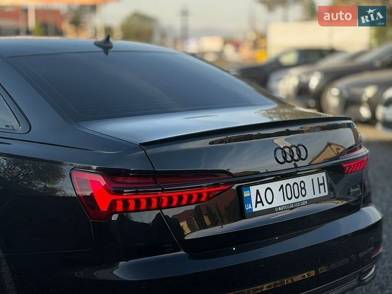 Седан Audi A6 2018 в Ужгороде