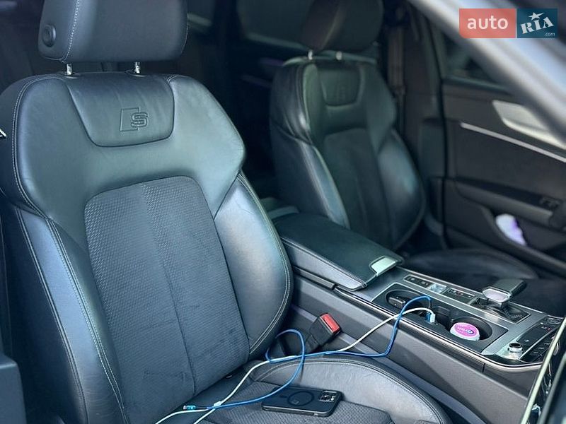 Седан Audi A6 2018 в Ужгороде