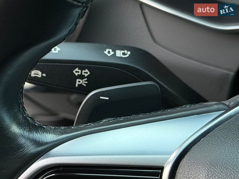 Седан Audi A6 2022 в Тернополе