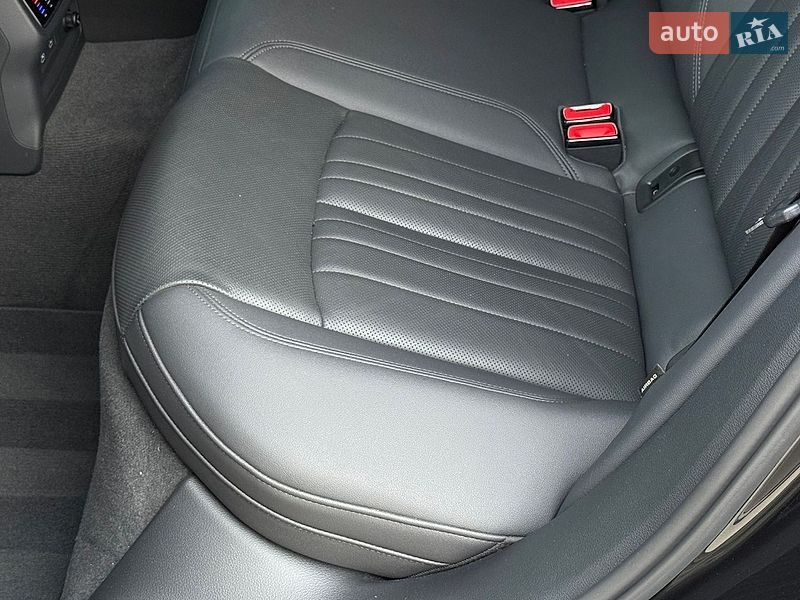 Седан Audi A6 2022 в Тернополе