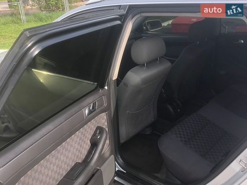 Універсал Audi A6 2002 в Гнівані