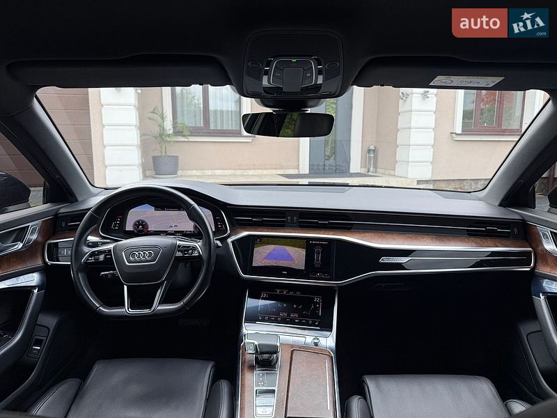 Седан Audi A6 2018 в Стрию