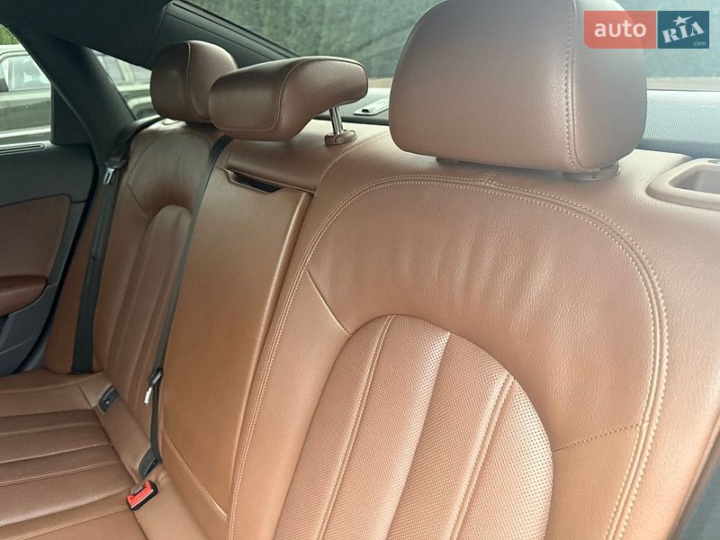 Седан Audi A6 2016 в Рівному