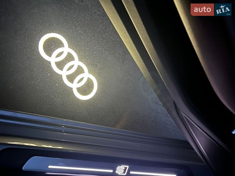Седан Audi A6 2020 в Києві