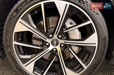 Универсал Audi A6 2018 в Киеве