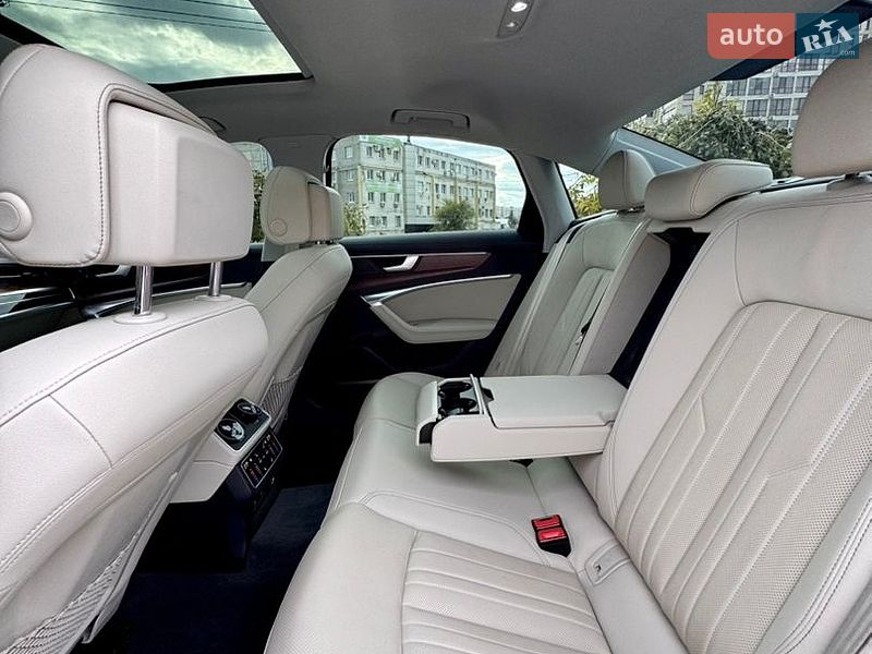 Седан Audi A6 2021 в Харькове