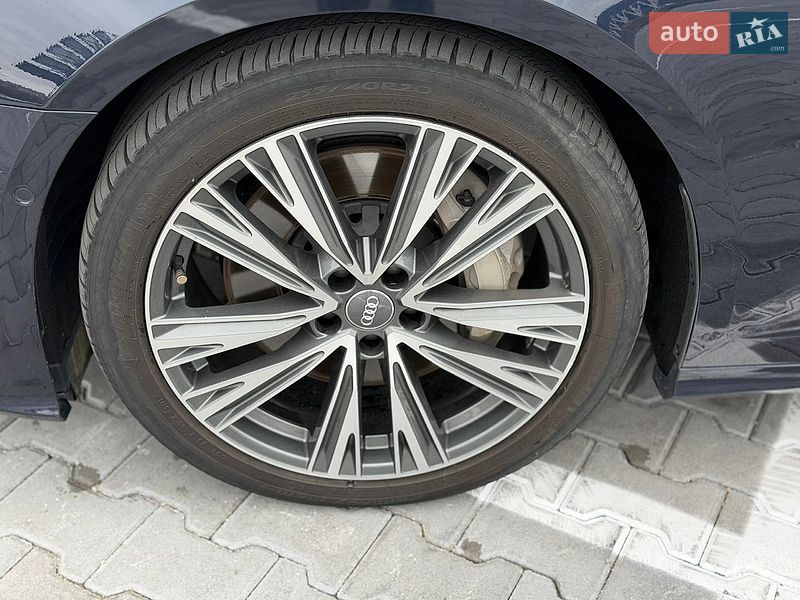 Седан Audi A6 2020 в Хмельницком