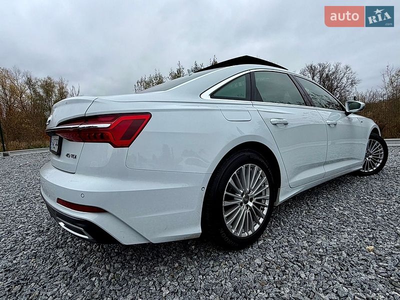 Седан Audi A6 2019 в Дрогобыче